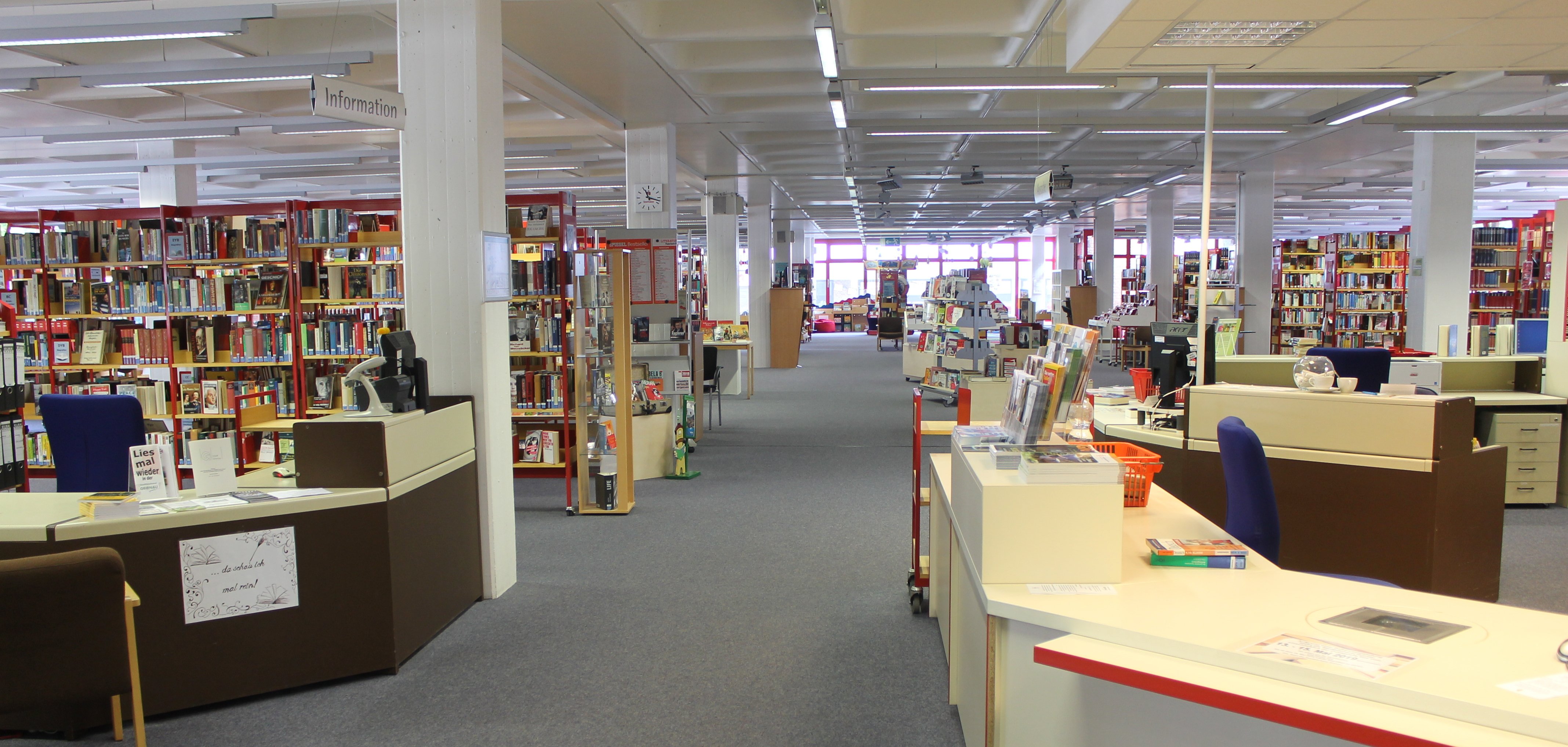 Eingangsbereich der Stadtbücherei Gronau