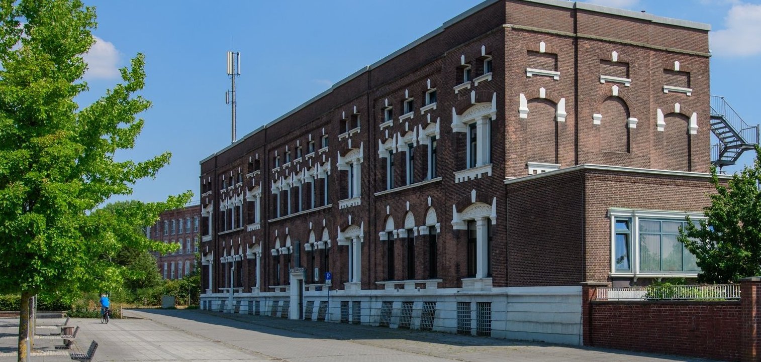Das Gebäude des Innovationszentrums Gronau an der Bahnhofstraße in Gronau