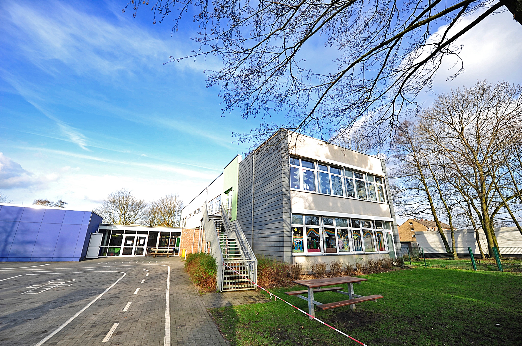 Sie sehen die Martin-Luther-Schule