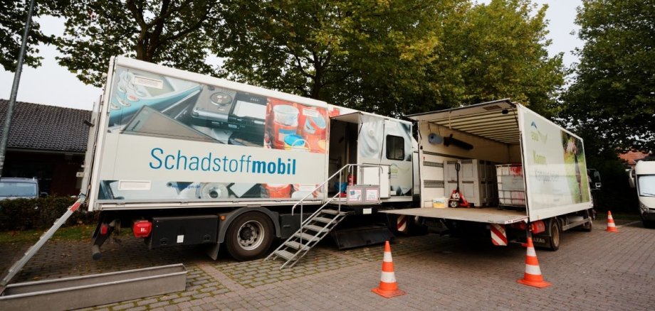 Das Schadstoffmobil von außen.