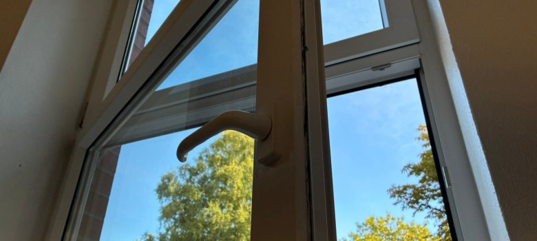 Geöffnetes Fenster