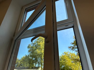 Geöffnetes Fenster