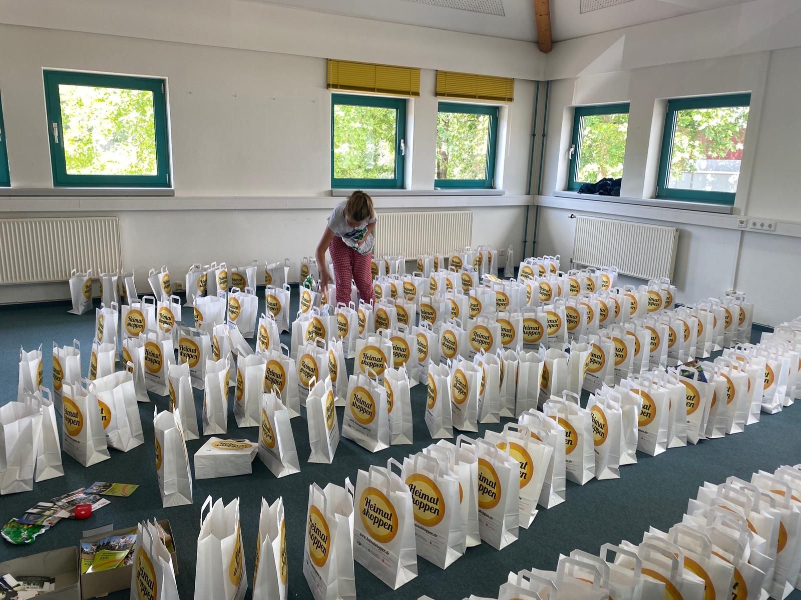 Radlertaschen in der Touristinfo