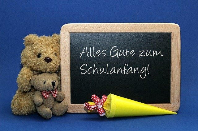 Teddybären zum Schulanfang mit Tafel