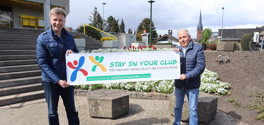 Bürgermeister Rainer Doetkotte und Werner Hölscher (Vorsitzender StadtSportVerband Gronau).