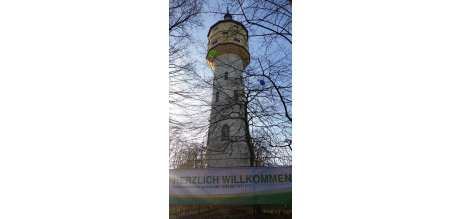 Das Bild zeigt den Wasserturm Gronau