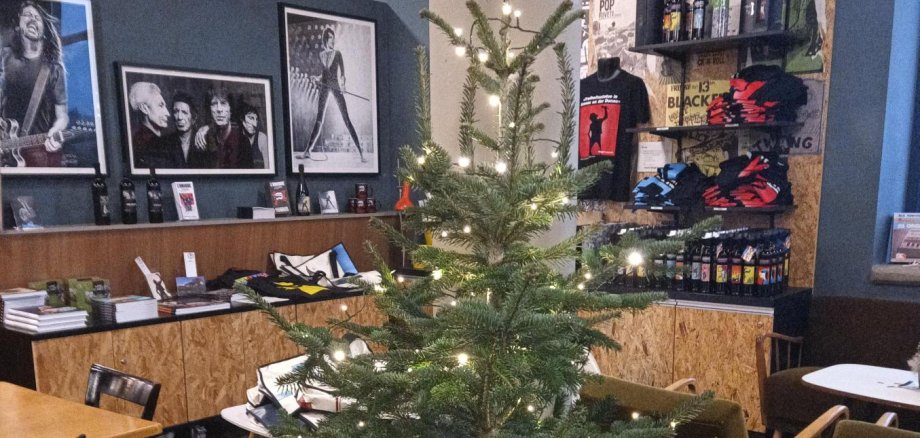 Weihnachtsbaum im rock'n'popmuseum