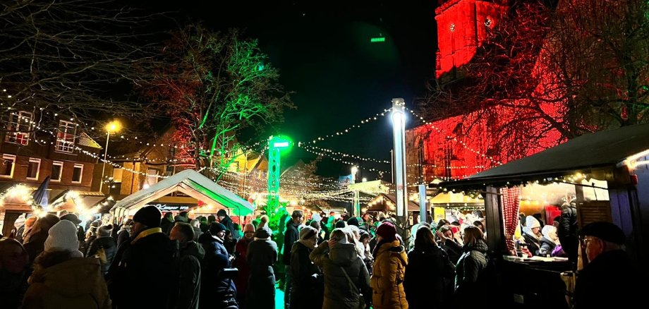 Programm auf dem Weihnachtsmarkt in Epe