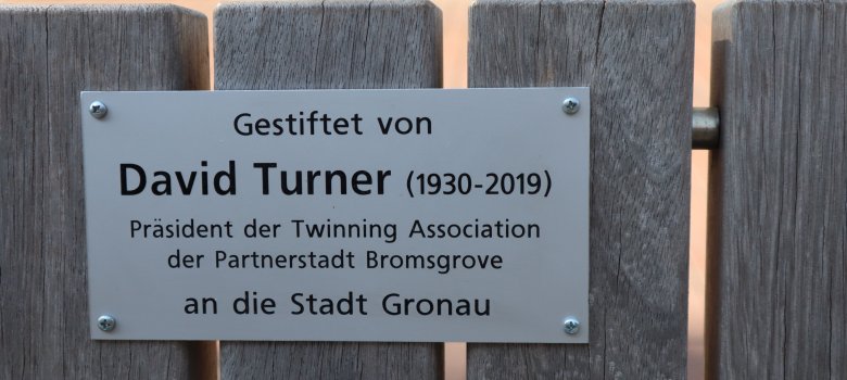 Die gestiftete Sitzbank von David Turner.