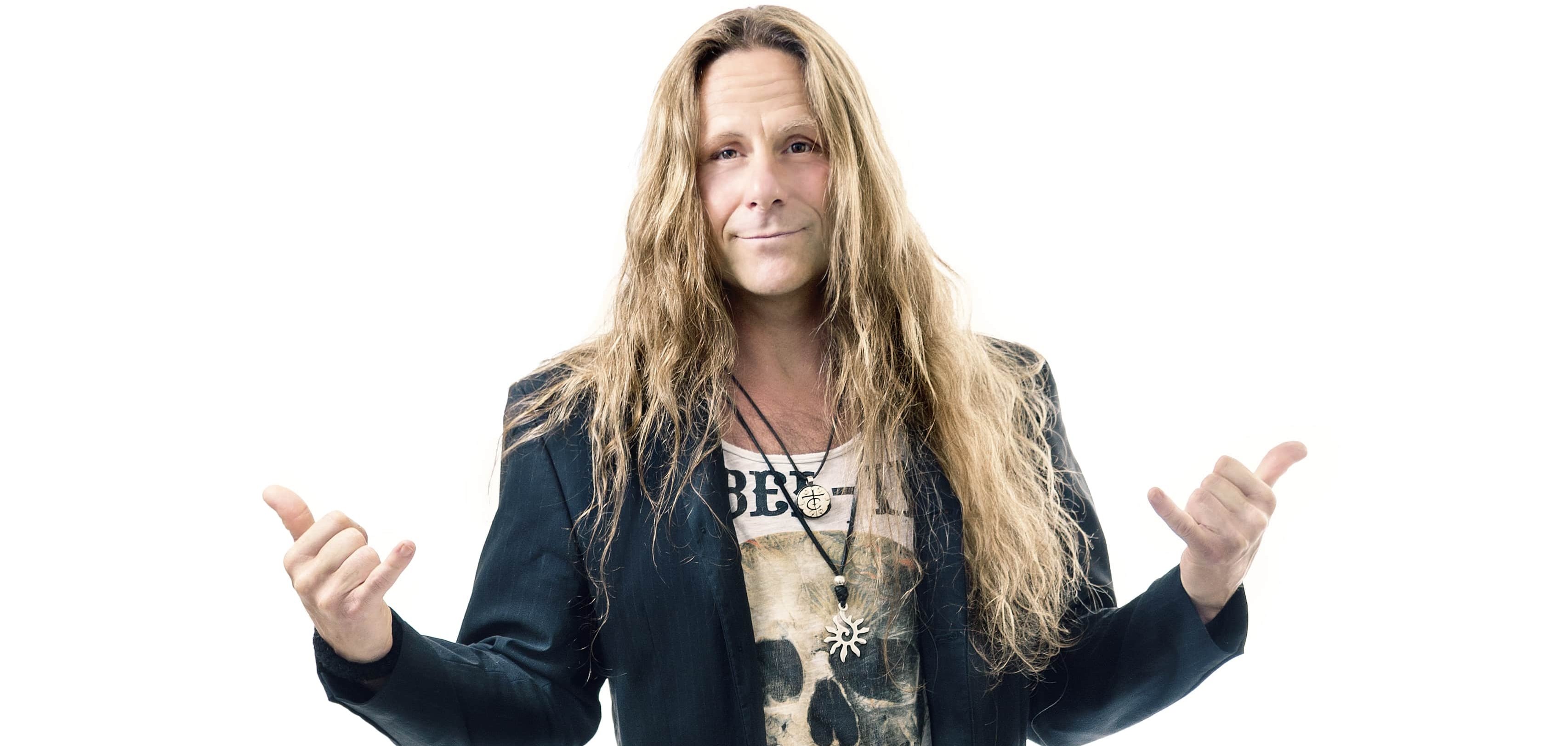 Portraitfoto von Chris Bay.