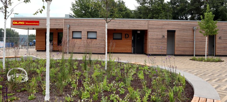 Das neue Sanitärgebäude am Dreiländersee.