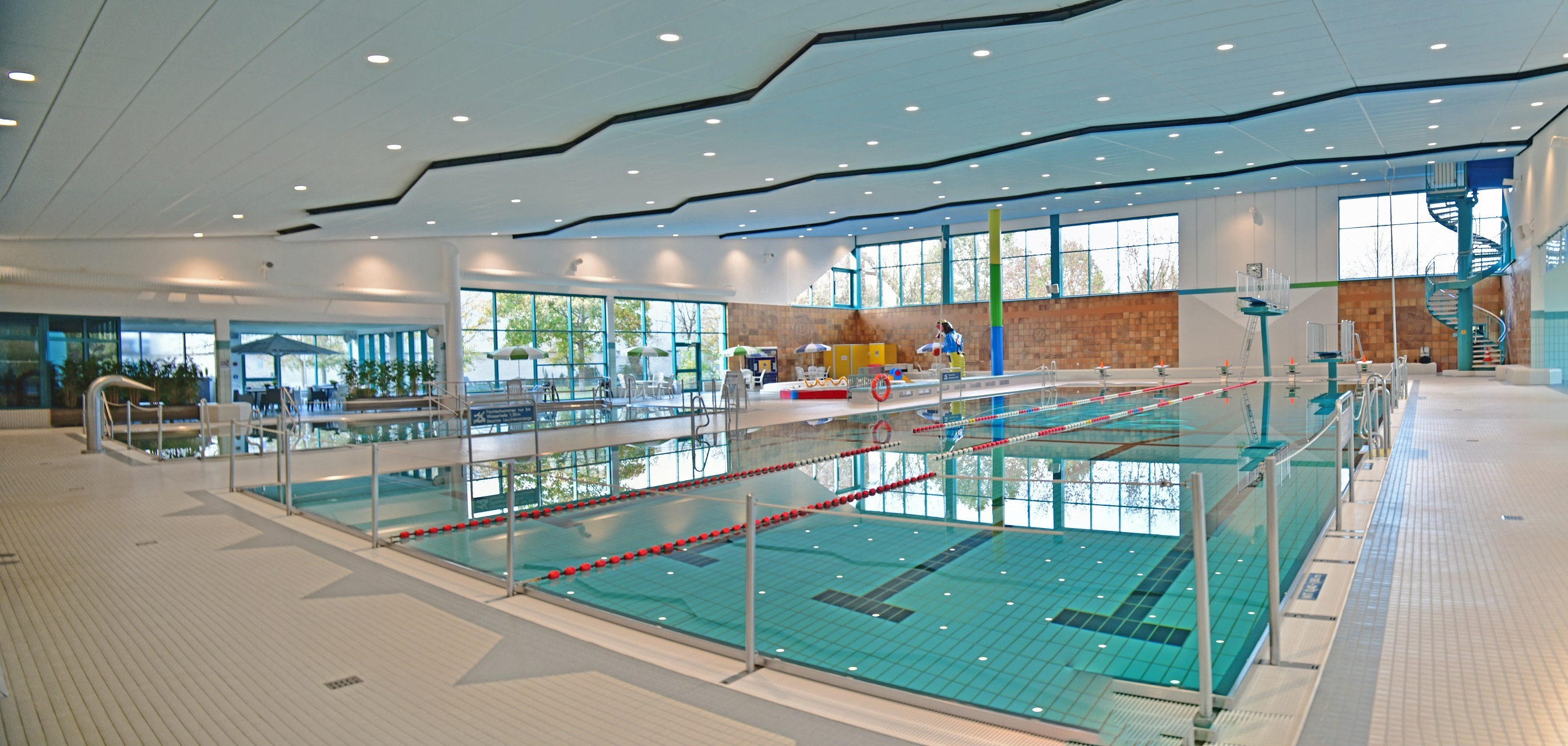 Das Gronauer Hallenbad.