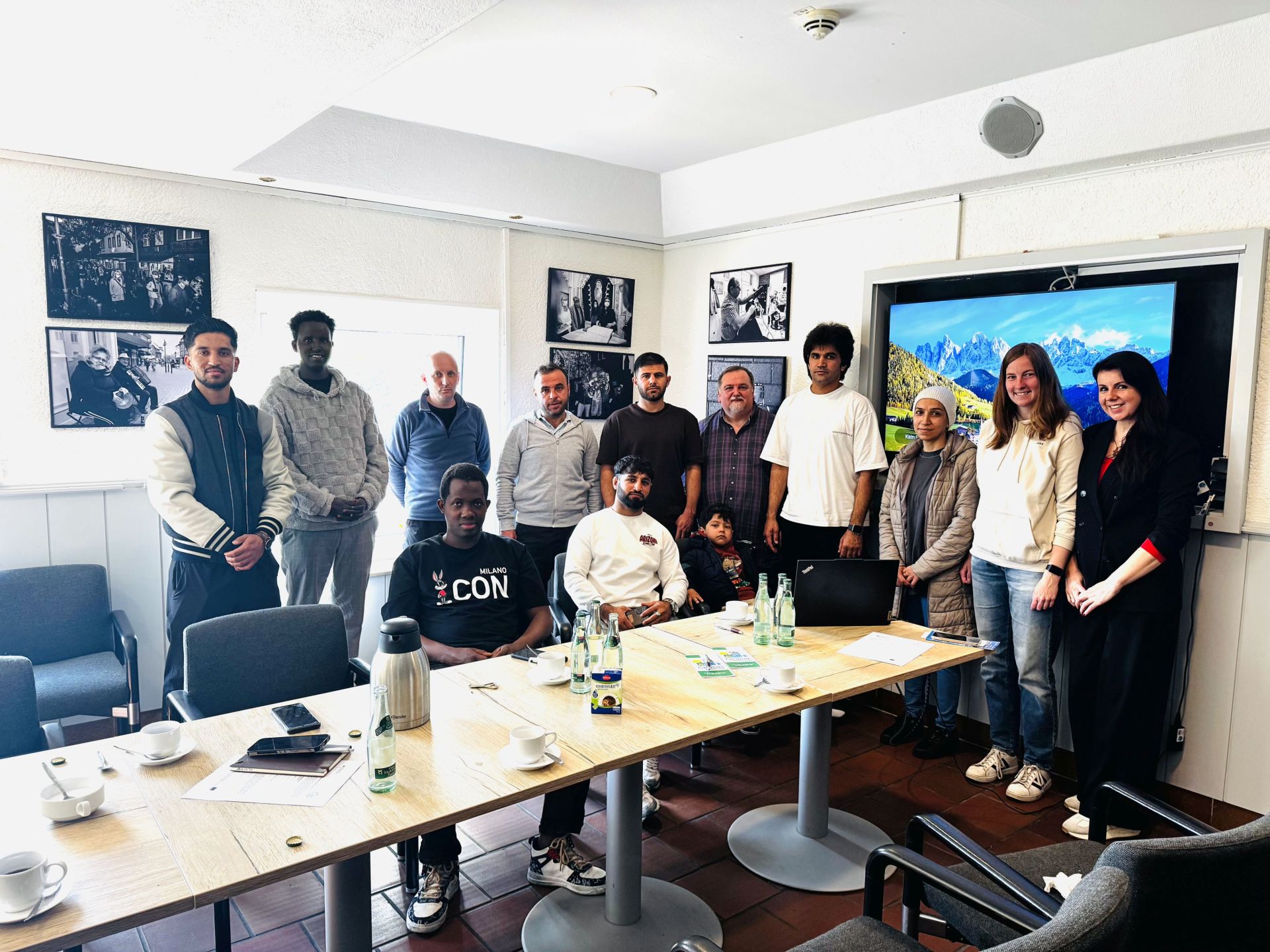 Die Teilnehmenden der Veranstaltung im Haus der Begegnung.