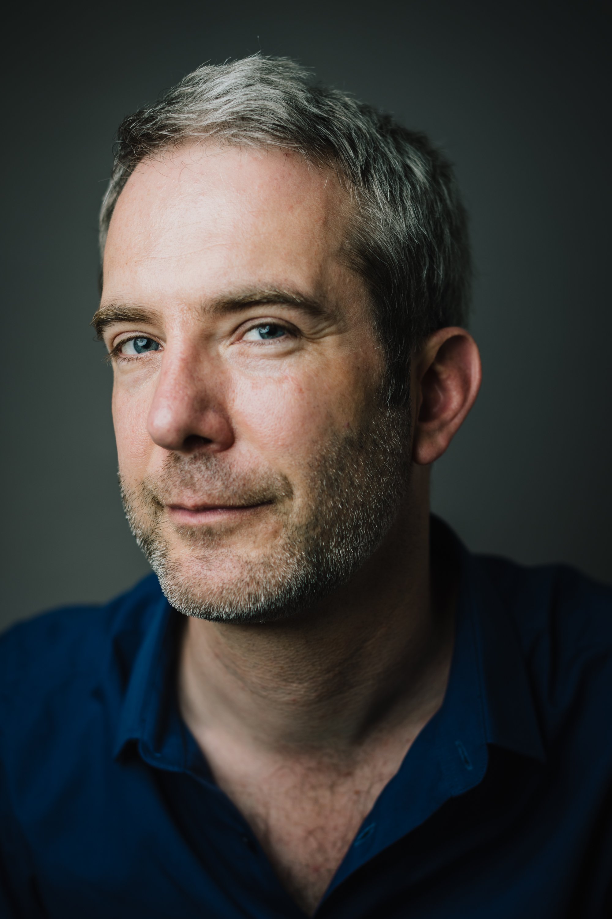 Portrait von Sascha Lübbe.