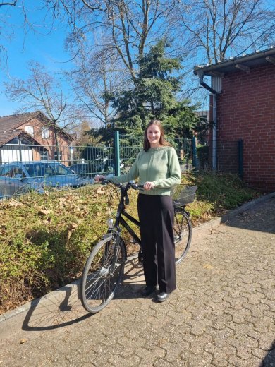 Die Klimaschutzmanagerin der Stadt Gronau, Elena Niehoff.