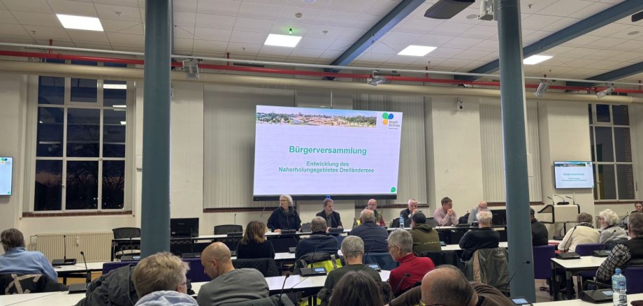 Bürgerversammlung im Ratssaal im WZG