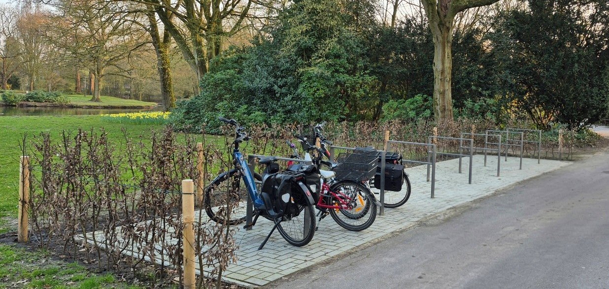Fahrradabstellanlage im Stadtpark Gronau